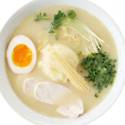 とろみベジたま入り鶏白湯ラーメン