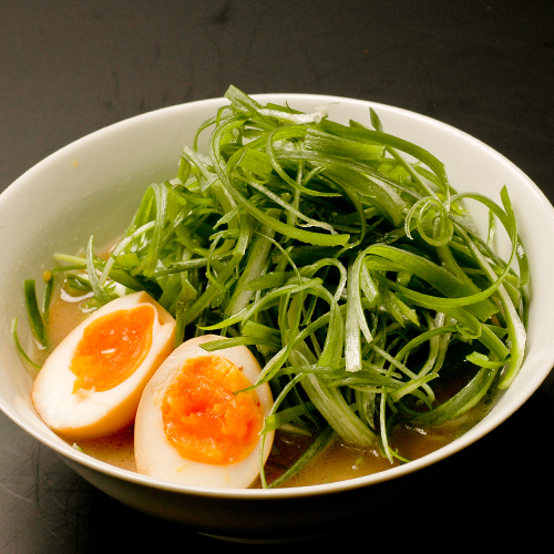 ネギラーメンのレシピ 業務用ラーメンスープ タレ Com 業務用ラーメンスープ たれ ガラスープのことなら和弘食品へ