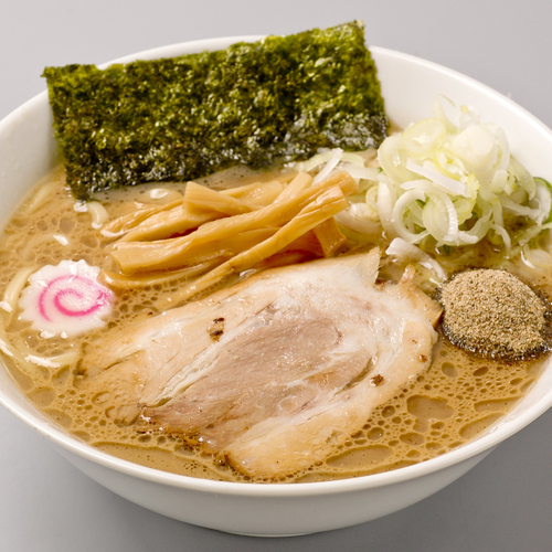 魚介とんこつ醤油ラーメン