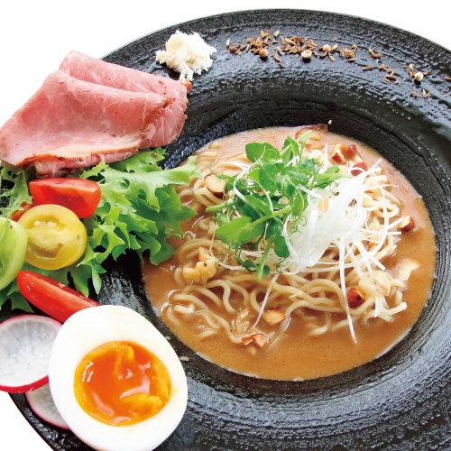 味変スパイスラーメン