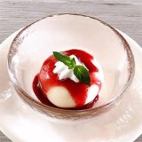 アイスクリーム  －北海道アロニアソース－